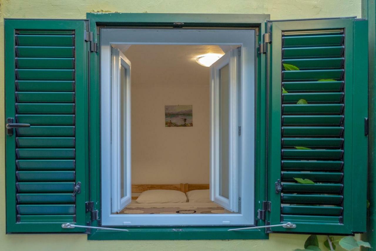 Room Nino Skradin Exteriör bild